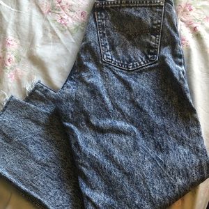 Vintage high rise Levi’s cropped jeans